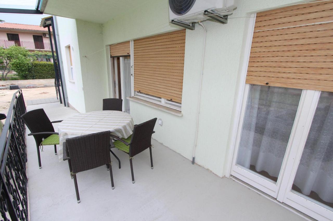 Apartment Oto Пула Экстерьер фото